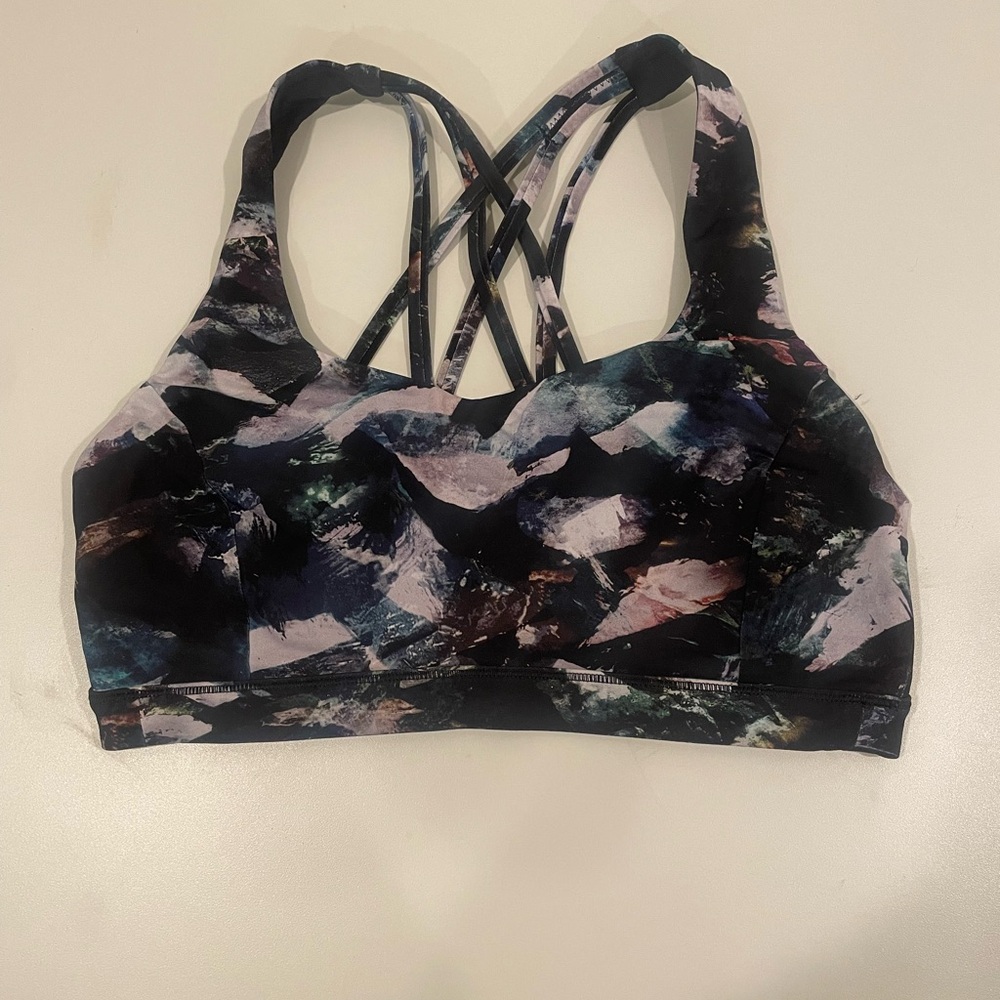 Lululemon Free to Be Serene Bra in the Glacier Camo Starlight Multi print Size 8